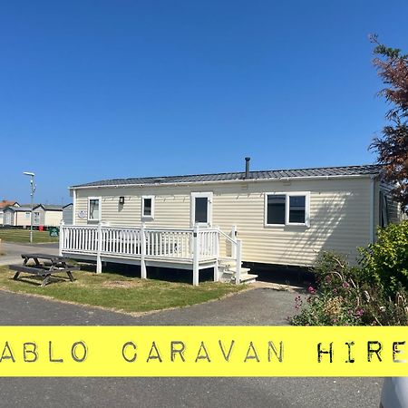 Towyn Six Berth En Suite Caravan Rhyl Zewnętrze zdjęcie